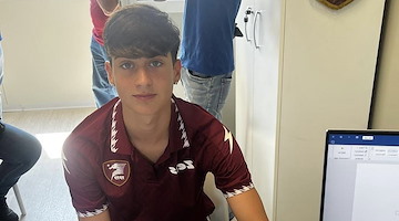 Andrea Passamano firma per la Salernitana: il giovane talento di Maiori segue il suo cuore