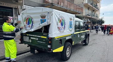 Il Nucleo di Protezione Civile di Maiori acquista un nuovo telone grazie al Vecchi Rombi Club